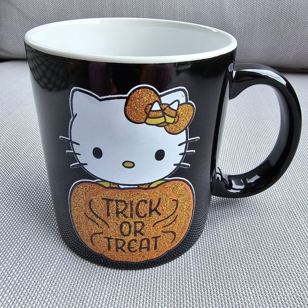Brand‎ New Hello Kitty Halloween Glitter Mug Trick Or Treat 2024 Sanrio.
